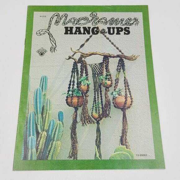 Lot of 6 Vintage Crochet & Knitting Magazines (1973 - 1978) - Picture 12 of 13